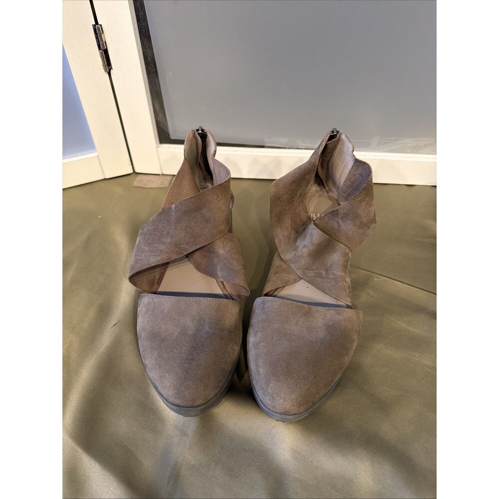eileen fisher Cross Cross Suade Shoes 6.5 Green Zip Back Closed Toe Sandal